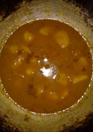 A picture of Aloo curry.