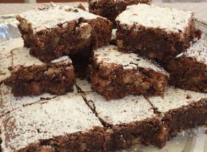 Foto principal de Brownie clásico de chocolate con nueces en Thermomix