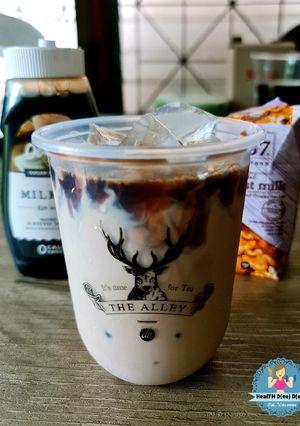 รูปของ ชานมวอลนัท low cal (walnut milk tea)