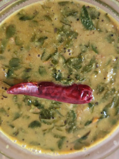 துவரம் பருப்பு, முருங்கை கீரை குழம்பு #book #nutrient3 செய்முறை முக்கிய புகைப்படம்
