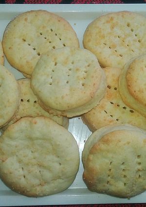 Una foto de Bizcochitos de queso! Muy express y rico! 🍪❤