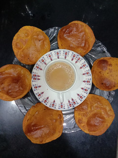 મસાલા પૂરી (masala Poori recipe in Gujarat) રેસીપી મુખ્ય ફોટો
