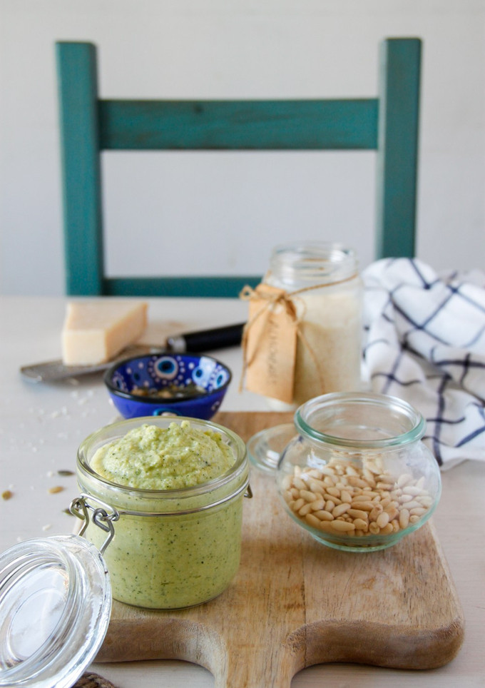 Una foto de Pesto de calabacín