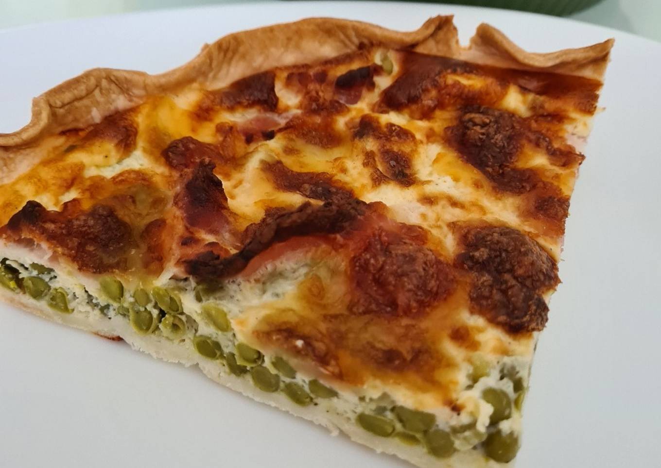 Quiche petit pois, lard et mozza
