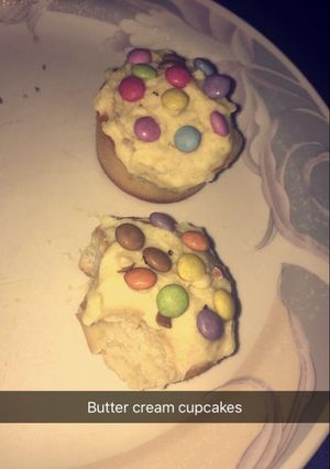 A picture of Vanilla muffins.