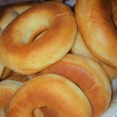 A picture of Fluffy doughnut 🍩.