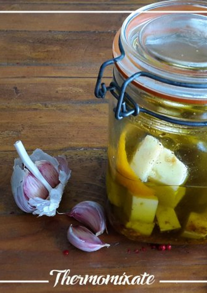 Una foto de Queso en conserva con Thermomix