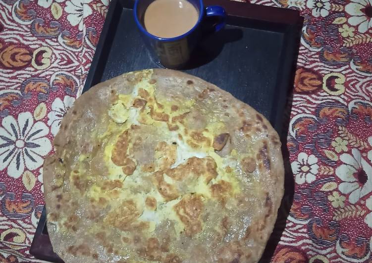 Easy to Make Quick Anda Paratha With Karak Chai