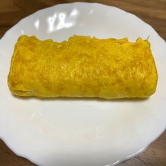 A picture of Japanese omelette.