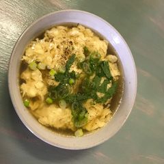 A picture of Egg Flower Soup.