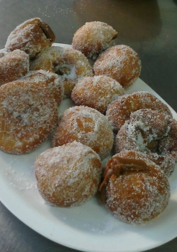 Una foto de Berlinesas rellenas con dulce de leche
