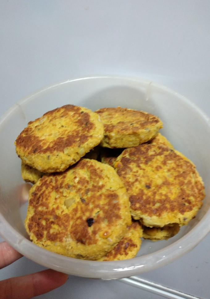 Una foto de Mini hamburguesas de garbanzos veganas