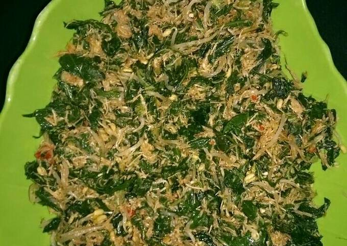 Resep Urap Daun Singkong Toge Oleh Rhy Bylah Cookpad