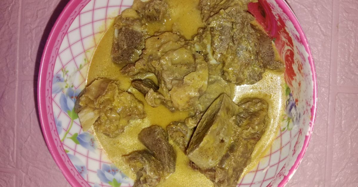 Gulai iga sapi