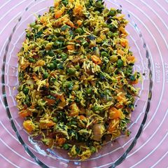 A picture of Carrot-Peas-Fenugreek Thoran – A Nutritious Blend with Coconut Aroma.