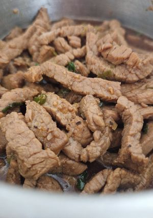 Hình của món Thịt Kho Tiêu.