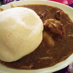 A picture of Tuwo rice and kuka.