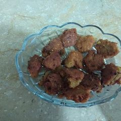 A picture of Moong dal pakora.