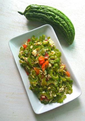 Foto resep Tumis pare telur