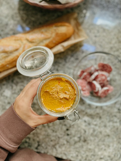 Una foto de Dip de pimientos asados
