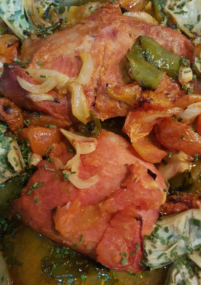 Una foto de Secreto de cerdo adobado al horno