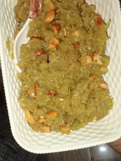 लौकी का हलवा (Lauki ka halwa recipe in hindi) रेसिपी मुख्य फोटो