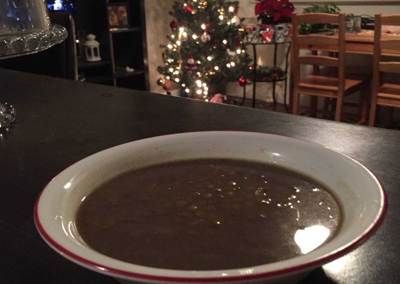 Lentil soup (persian Adasi)