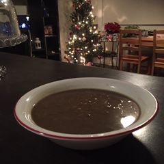 A picture of Lentil soup (persian Adasi).
