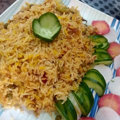 A picture of Prawn biryani.