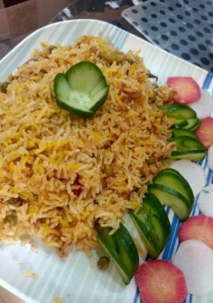 A picture of Prawn biryani.