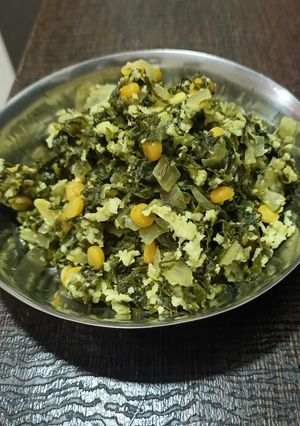 मायाळूची भाजी (Mayaluchi Bhaji Recipe In Marathi) रेसिपी चे मुख्य फोटो 