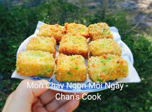 Hình của món Đậu hũ lăn trứng chiên xù.
