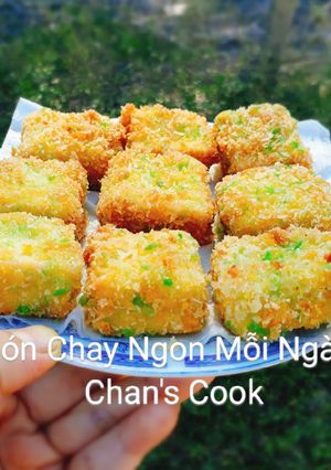 Hình của món Đậu hũ lăn trứng chiên xù.
