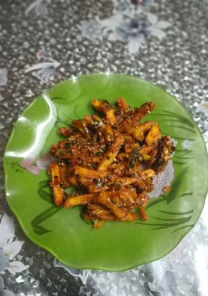 A picture of Chinese french fries.