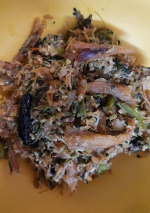 सूखा बोंबील और मेथी कि सब्जी (sukha bombil aur methi ki sabzi recipe in Hindi) रेसिपी मुख्य फोटो