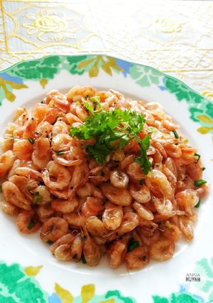 Hình của món Tép đồng rang mặn ngọt.