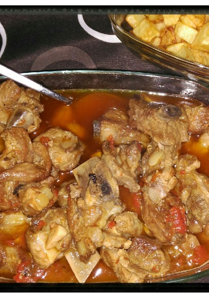 Una foto de Costillas en salsa