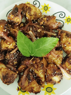 A picture of Chinese idli tadka.