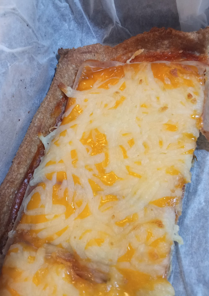 Una foto de Tarta integral de jamón y queso😋