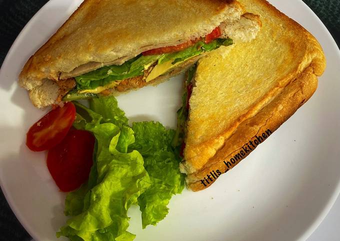 Cuban Style Chicken Sandwich 🥪 Recipe by ayndrila dutta - Cookpad