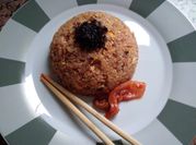 Una foto de arroz kimchi