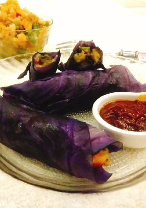 A picture of Purple cabbage wrap with kathiyavadi touch.