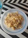 Massa com "sobras" e queijo