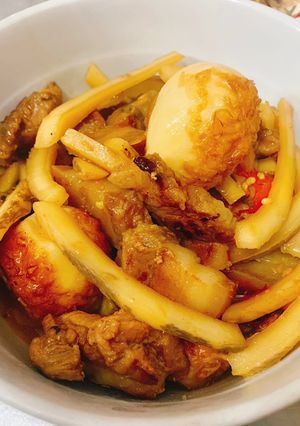 Hình của món Thịt kho trứng.