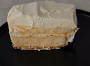 Una foto de chantilly con queso crema