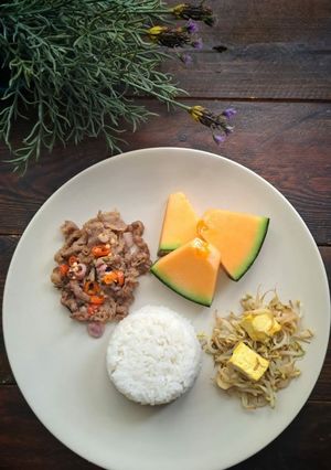 Foto resep Isi Piringku - Nasi Dengan Tumis Tahu Tauge
