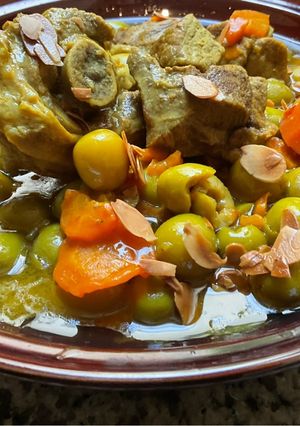 Une photo de 🏺🥕Tanjia 🍋olives🫒