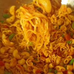 A picture of Macaroni with maggi.