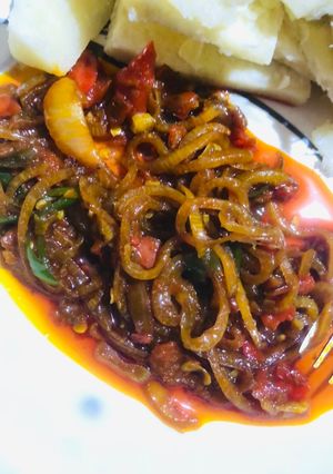 A picture of Palm oil sauce.