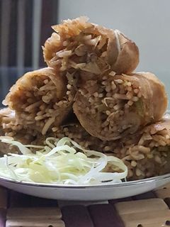 સ્પ્રિંગ રોલ (Spring Roll Recipe In Gujarati) રેસીપી મુખ્ય ફોટો